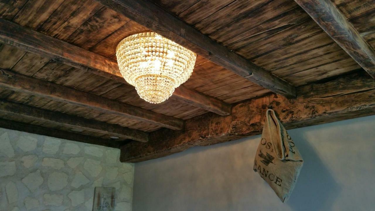 B&B Le Savoir Vivre Bonnes  Exteriér fotografie
